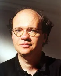 제작/기획, 감독, 각본인 니코 본 글라소의 대표 이미지