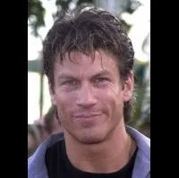 배우, 제작/기획인 폴 로간의 대표 이미지