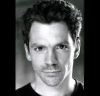 배우인 윌리엄 휴스턴의 대표 이미지