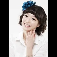 탤런트, 연극배우인 강연정의 대표 이미지