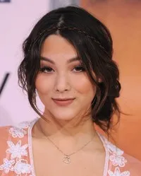 배우인 피벨 스튜어트의 대표 이미지