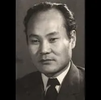 영화감독인 이강천의 대표 이미지