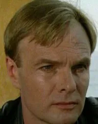 배우, 감독인 이고르 샤브락의 대표 이미지