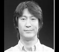 연극배우인 김효신의 대표 이미지