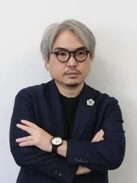 감독인 알리모의 대표 이미지