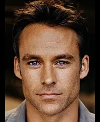 배우인 마르코 기른트의 대표 이미지