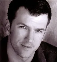 배우인 조쉬 랜달의 대표 이미지