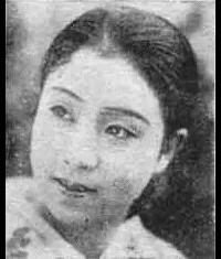 배우인 후카미즈 후지코의 대표 이미지