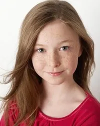 배우인 베사니 위트모어의 대표 이미지