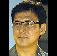 배우, 음악인 티르소 크루즈 3세의 대표 이미지