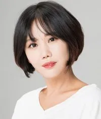 영화배우, 탤런트인 손소영의 대표 이미지
