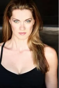 영화배우인 헤더 도크센의 대표 이미지