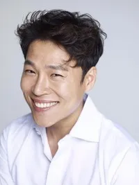 뮤지컬 배우인 김민건의 대표 이미지