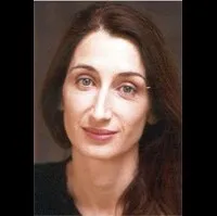 배우인 지셀다 볼로디의 대표 이미지