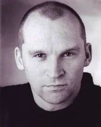 배우인 벤 쇼클리의 대표 이미지