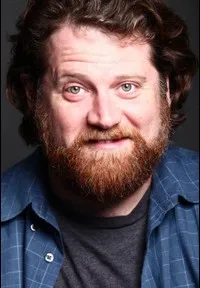 배우인 허버트 러셀의 대표 이미지