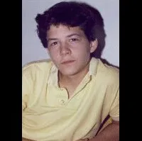 영화배우인 크리스토퍼 대니얼 반스의 대표 이미지