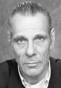 배우인 크리스토퍼 아담슨의 대표 이미지