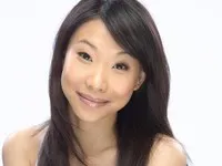 배우인 팅팅 후의 대표 이미지