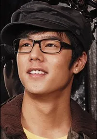 배우, 가수인 하준홍의 대표 이미지
