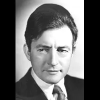 배우인 클로드 레인즈의 대표 이미지