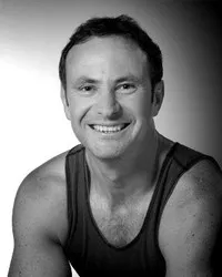 배우인 피터 마샬의 대표 이미지