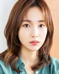 탤런트, 뮤지컬배우인 윤진솔의 대표 이미지