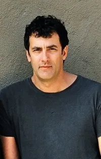 영화배우인 로버트 메일하우스의 대표 이미지