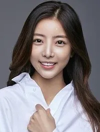 배우인 전아름의 대표 이미지