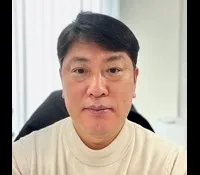 감독인 허윤석의 대표 이미지