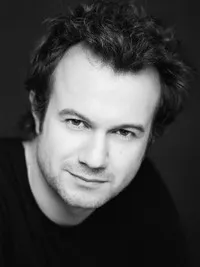 영화배우인 트리스탄 울로아의 대표 이미지