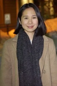 제작/기획, 촬영, 각본인 로라 라우의 대표 이미지