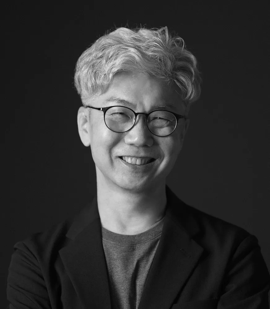 시인인 변준석의 대표 이미지