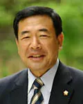 기초의회의원인 윤영석의 대표 이미지
