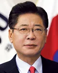 대학교수, (전직)기업인, (전직)기초단체장인 류화선의 대표 이미지
