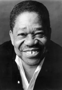 영화배우인 윌리스 버크스 2세의 대표 이미지