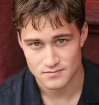 배우, 각본, 제작/기획, 감독인 브렌단 브래들리의 대표 이미지