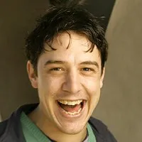 배우인 사무엘 존슨의 대표 이미지