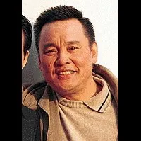 패션 디자이너, 영화배우인 하용수의 대표 이미지