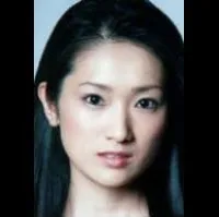 영화배우인 미야시타 토모미의 대표 이미지
