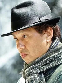 영화감독인 미노리카와 오사무의 대표 이미지