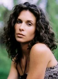 영화감독인 홀리 디그나르드의 대표 이미지