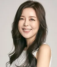 연극배우, 영화배우인 윤설아의 대표 이미지