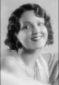 배우인 메리 던칸의 대표 이미지