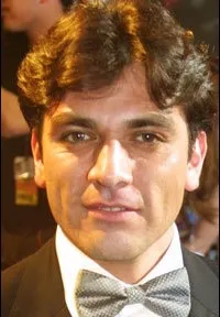 영화배우인 호르헤 살리나스의 대표 이미지