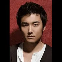 배우인 호병의 대표 이미지