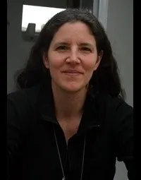 영화감독인 로라 포이트러스의 대표 이미지
