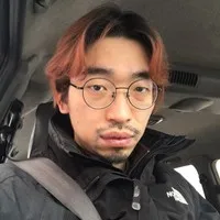 감독인 장효봉의 대표 이미지