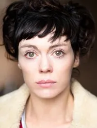 영화배우인 피오나 오쇼너시의 대표 이미지