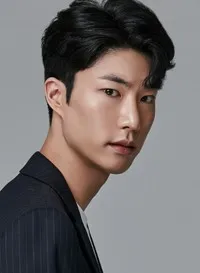 배우인 김봉주의 대표 이미지